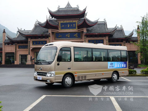 四川現代高端商旅巴士康恩迪 登陸中國市場