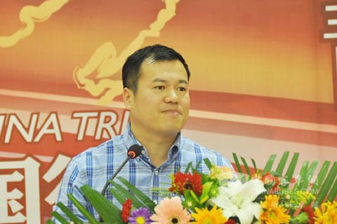 青年汽車(chē)集團(tuán)副總裁、金華青年汽車(chē)制造有限公司總裁鄭健