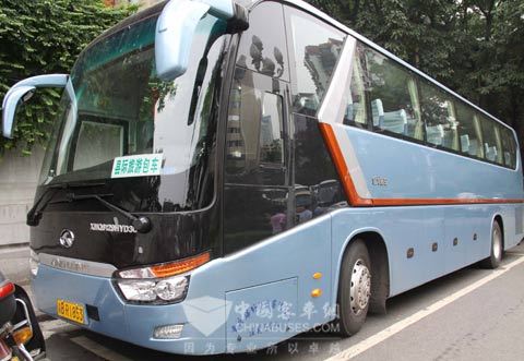 來重慶旅游的乘客更青睞大金龍客車