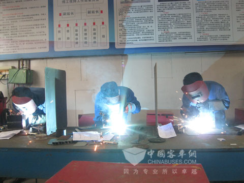 中通客車焊接技能比賽現場