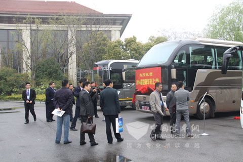 用戶參觀車輛