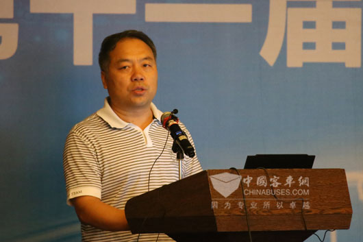 中國公路學會客車分會副秘書長佘振清