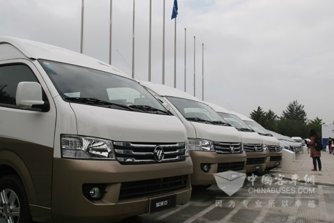 蒙派克S商務車