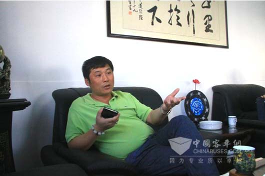 　上海弘茂汽車租賃有限公司董事長俞敏慶先生
