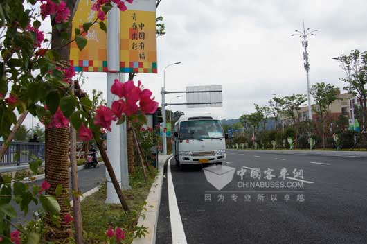 金旅免費純電動循環班車
