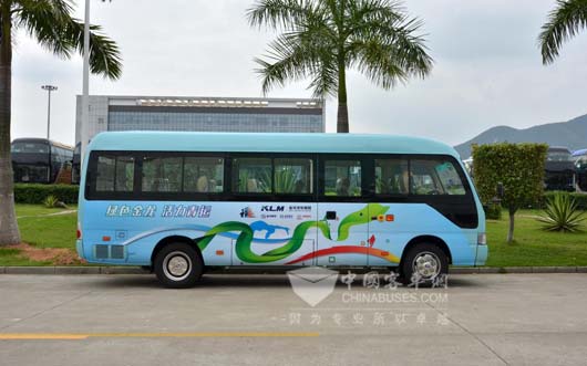 XMQ6110純電動(dòng)通勤車