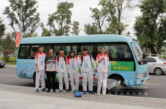 新能源純電動車護送廈門代表隊