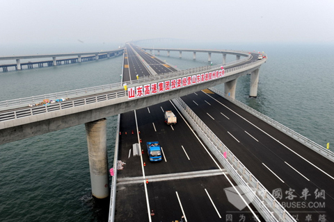 膠州灣大橋