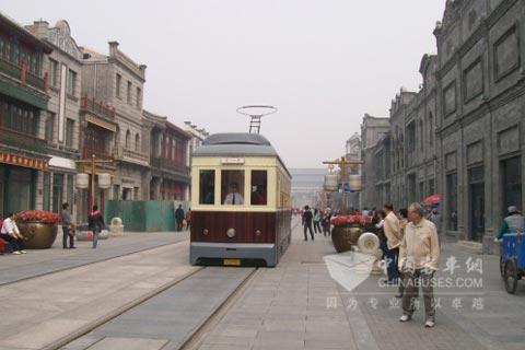 現如今前門大街的當當車