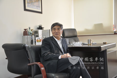 北汽王進鋼接受客車網獨家專訪