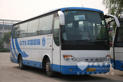北京天馬旅游汽車公司的安凱客車