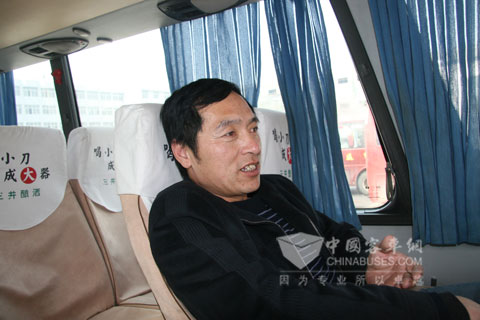 石師傅接受客車網記者采訪