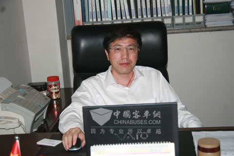 福田歐V新能源客車公司副總經理劉國強在接受客車網記者采訪