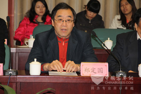 新疆昊天運(yùn)輸集團(tuán)董事長(zhǎng)鄭定國(guó)
