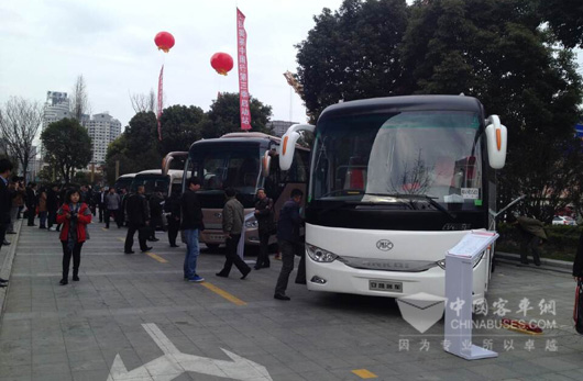 安凱美麗中國行帶來的安凱新能源客車