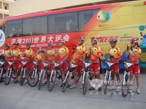 五洲龍駛進(jìn)河北大學(xué) 完美服務(wù)成就安全衛(wèi)士