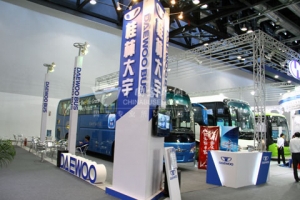 桂林大宇客車2011道路運輸展上引人注目