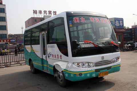 中通鄉村客運車輛