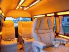 海格新一代公務商旅車內飾