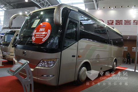 安凱HFF6903KZ-8經典高端商務客車