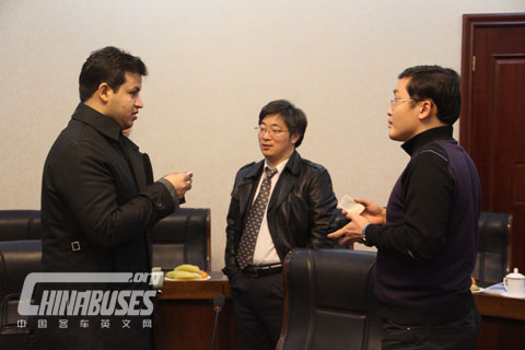 第七屆影響中國客車業.海外市場發展座談會在京隆重舉行