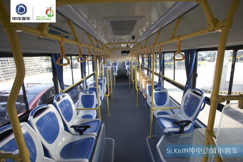 申龍SLK6119純電動(dòng)城市公交客車(chē)