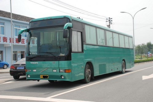  VOLVO B10 大巴車出售！