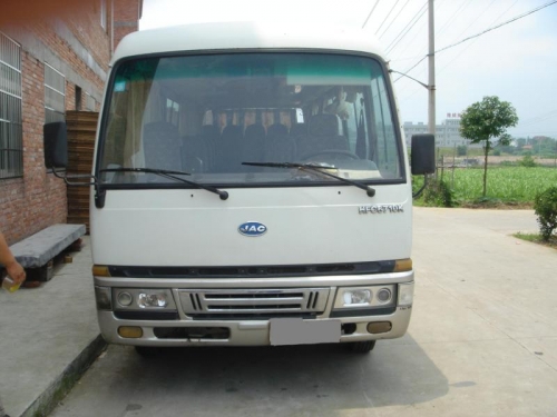 車況很好,朝柴4102帶渦輪增壓，動(dòng)力強(qiáng)勁，內(nèi)置空調(diào)，電視.vcd 車內(nèi)飾