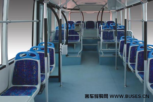 黃海DD6129CHEV1公交車（柴油/電混動(dòng)國四24-42座）