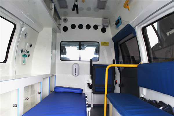 宇通ZK5039XJH25救護車（汽油國五2-9座）