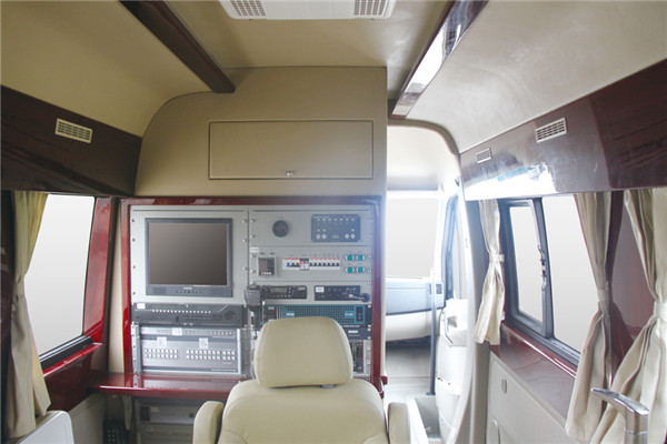 宇通ZK5051XJE1監(jiān)測(cè)車（柴油國(guó)五1-4座）