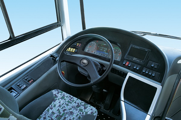宇通ZK6180CHEVNG3公交車（NG/電混動(dòng)國(guó)五10-48座）