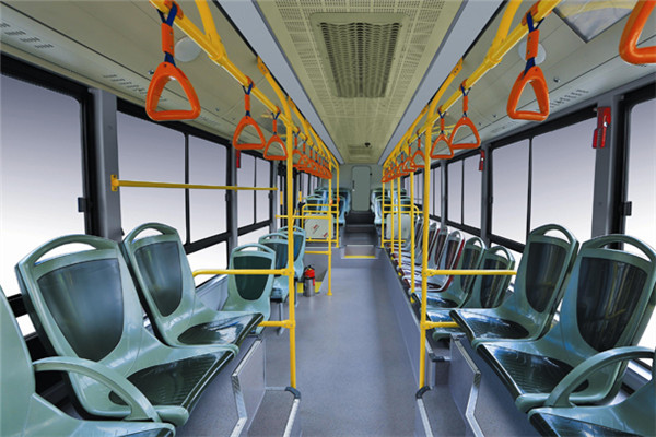 金旅XML6125JHEVA5CN2公交車（NG/電混動(dòng)國五10-40座）