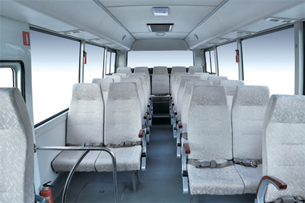 金旅XML6602J15N客車（天然氣國(guó)五10-19座）