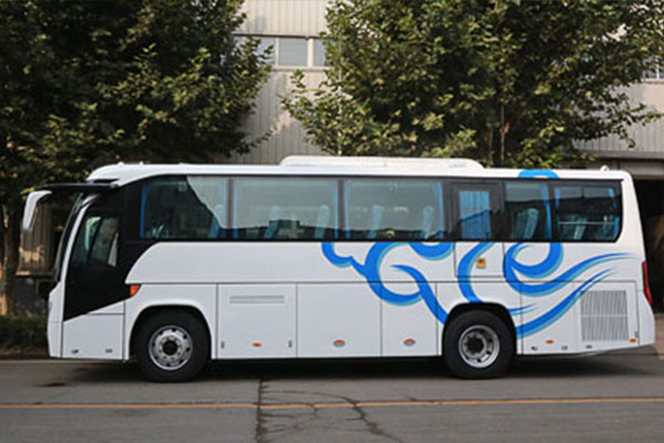 福田歐輝BJ6852EVUA客車（純電動24-39座）