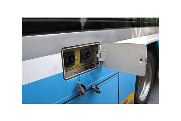 福田歐輝BJ6123EVCAT-2公交車（純電動(dòng)10-42座）