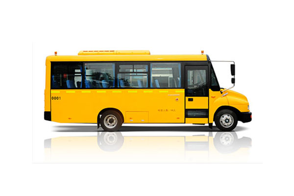 福田歐輝BJ6780S7LCB小學生專用校車（天然氣國五24-41座）