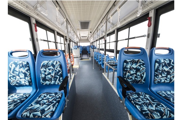 東風超龍EQ6120CBEVT公交車（純電動10-46座）