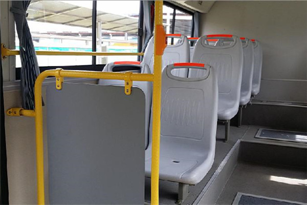 上饒SR6106PHEVNG1公交車(chē)（NG/電混動(dòng)國(guó)五20-36座）