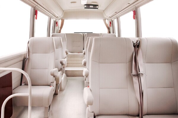 宇通ZK6710Q1T(T7)高端商務客車（汽油國四10-23座）