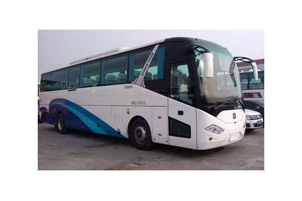 中通LCK6125HQN客車（天然氣國(guó)五25-59座）