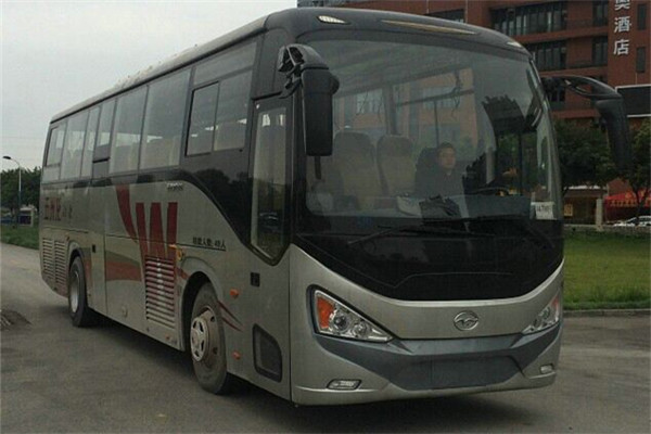 五洲龍FDG6112EV2客車（純電動24-49座）