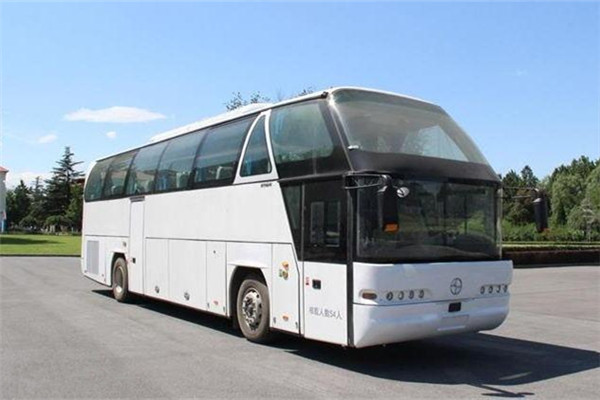 北方BFC6127L1D6豪華旅游客車（柴油國六24-54座）