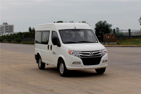 東風旅行車EQ6581WACDB多用途輕客（柴油國六7-9座）