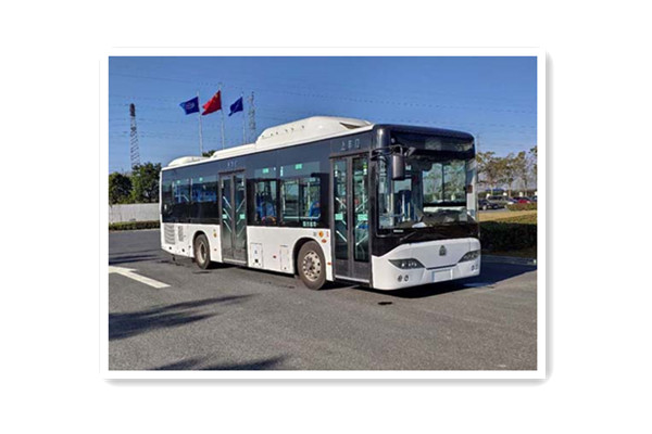 豪沃ZZ6106GPHEVN6Q插電式公交車（天然氣/電混動(dòng)國六20-31座）