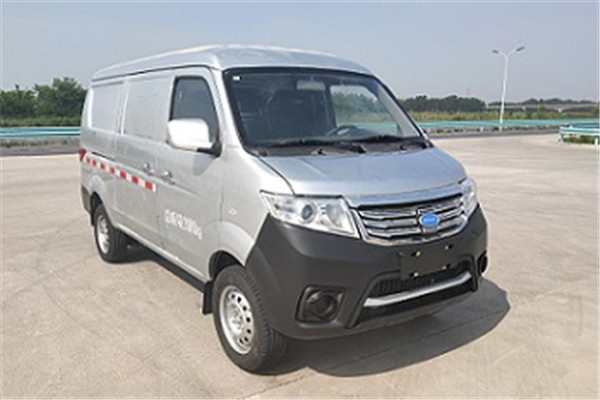 南京金龍NJL5038XXYBEV7廂式運輸車（純電動2-5座）