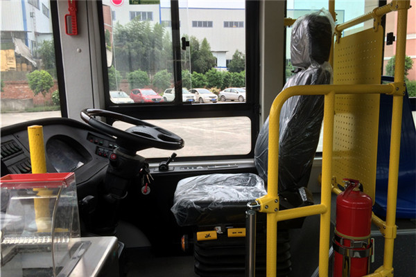 樂(lè)達(dá)LSK6105GEV3公交車(chē)（純電動(dòng)20-39座）