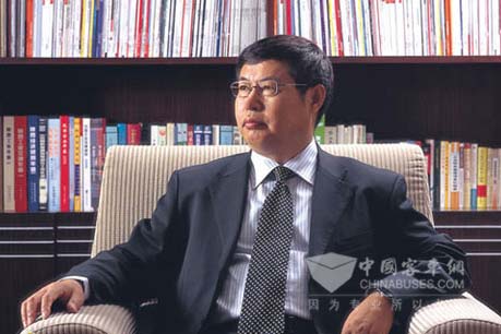 全國人大代表、陜西法士特汽車傳動集團有限責任公司董事長李大開
