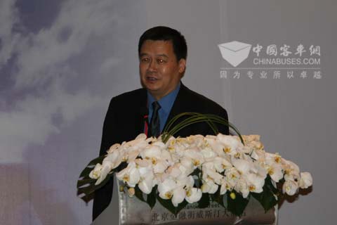 玉柴董事長高級技術顧問李勤博士
