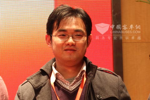 奧特科技公司代表上臺領獎